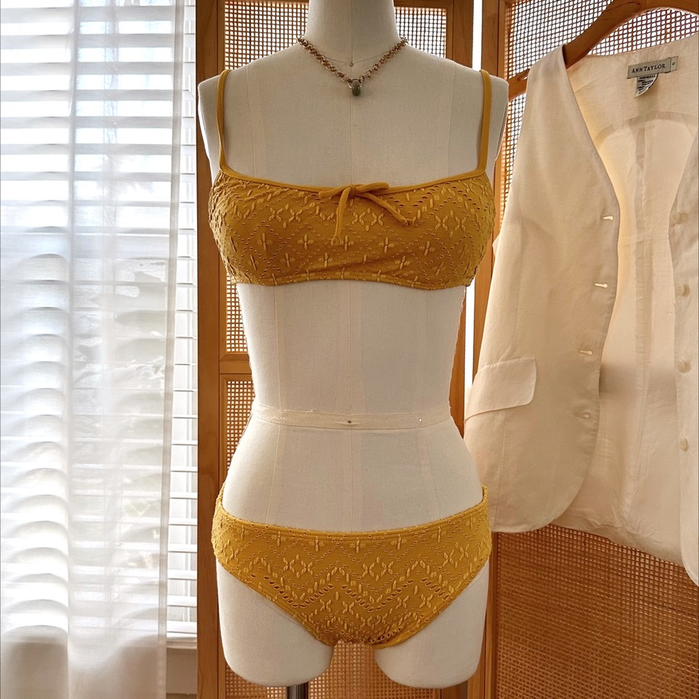 NW/OT ROXY cottage core, buttery soft bikini